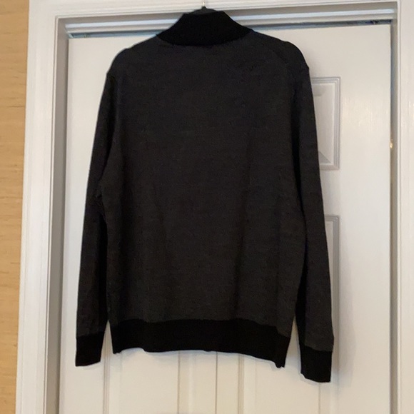 Brooks Brothers Sweater-Size L - Picture 5 of 5